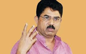 ಅಪಘಾತವಾದ ಕಾರಿಗೂ, ಶಿಕ್ಷಣ ಸಂಸ್ಥೆಗೂ ಸಂಬಂಧವಿಲ್ಲ: ಆರ್ ಅಶೋಕ್
